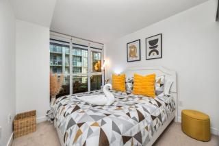 Downtown Urban Oasis I Entertainment District - 7