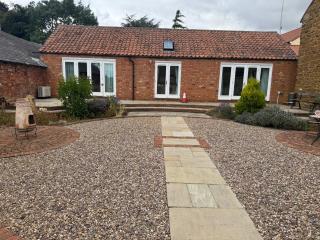 The Annexe Barnfield Farm 2 King Bed - Finedon - 8