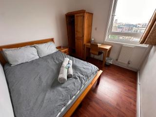 Elkington Point - London - 7