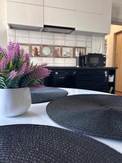 Twin Residence Five - 8