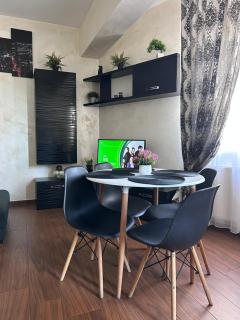 Twin Residence Five - Mamaia - 8