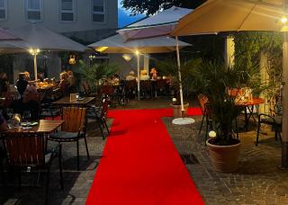 Hotel Gasthof Bären - Weingarten - 2