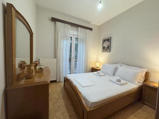 Kiourtis House - 6