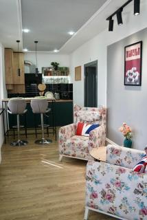 Two bedroom 2 bathroom apartment in old Tbilisi - 0