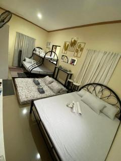 Dhenish's Transient House - Pagbilao - 4