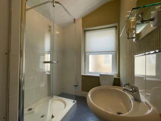 Wedgwood Hotel - Room 1 - 2