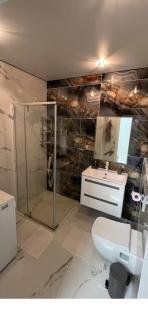 Circus De-Luxe Apartments - 7