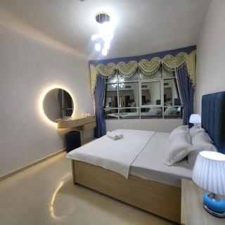 Beachfront Holiday Homes - Ajman - 9