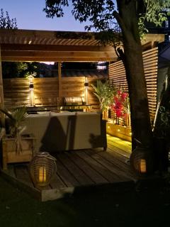 Magnifique appartement 2 chambres avec 50 m2 de jardin privatif - 2