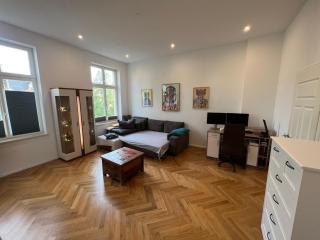 Exklusive Altbauwohnung mit Arbeitsplatz WE5 - Halle an der Saale - 7