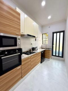 Zeem luxurious apartments - Lekki - 6