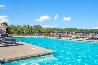 Waters Edge Retreat - For 6 - Branson - 8