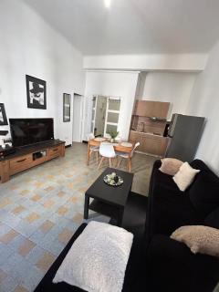 Charmant T2 tout équipé - 0