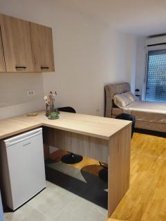 SunSet Studio-Cozy Escape with View and comfort in Skopje - 1