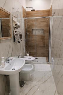 Metro, Railway Station - B&D House - 1