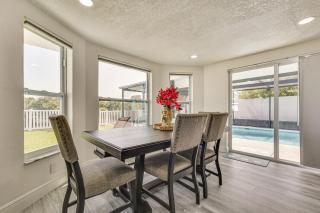 Canal-Front Holiday Home Near Beach Swim and Paddle - 3