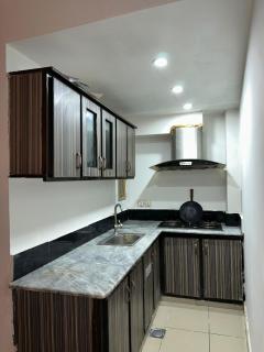 Cozy 1 BHK Apt I Safari Villas I - Rawalpindi - 1