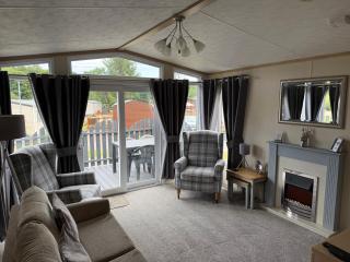 Freedom Lodge-Aviemore with FREE Starlink Superfast broadband 150mbps - All bedding and towels included - Pet Free - Aviemore - 9
