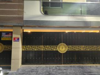 FIAA Hospitality 3BHK 2 FLATS - 1