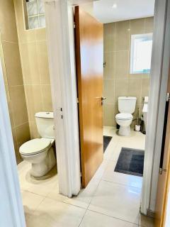 2BR SEAVIEW Apt in prime location 1 min from sea - Larnaca - 7