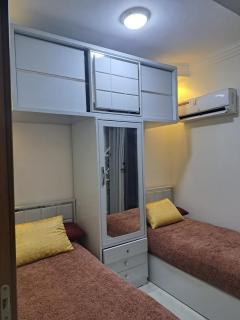 Modern 2 Bedroom Apartment Prime Location with Stylish Interiors - Cairo - 2