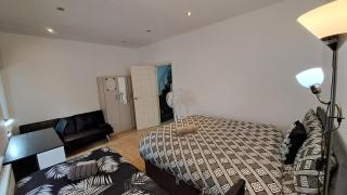 Comfy Fenia Stay - 7