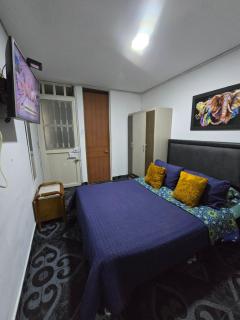 CAS Apartaestudios independientes cerca al aeropuerto Bogotá - Bogota - 0