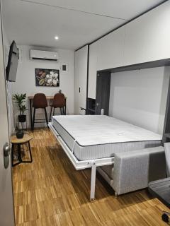 Compact chic - Madrid - 3