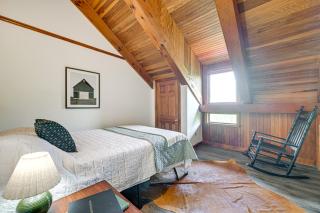Game Room Quiet Riverfront Hudson Valley Gem - Athens - 1