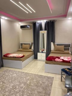 Luxury 3 Bedroom Apartment Prime Location with Elegant Furniture - 4