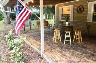 Peaceful Country Retreat - Webster - 0