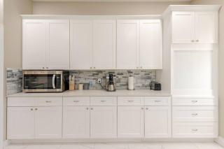 Brand new house 3 floors 8 bedrooms - 2