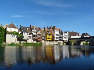 Chalet en pleine nature à Orsennes avec étang à proximité, idéal pour 6 personnes et animaux admis - FR-1-591-170 - 7
