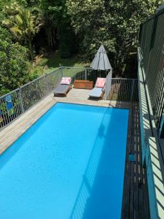 Private Spacious family home with pool - - 4