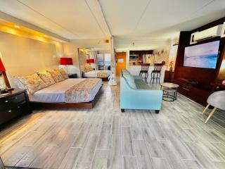 Waikiki Beach Experience! Luxury OceanView Suite! - Honolulu - 3