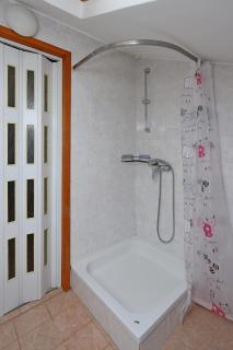 Apartments by the sea Kampor, Rab - 24630 - 2