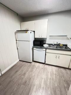 3 Bedroom Apartment - 5 Beds - 9