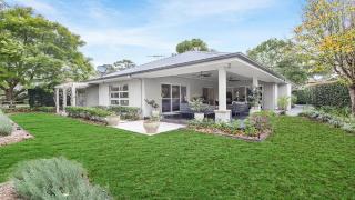 Lakeview Villa - The Vintage Holiday Houses - 2