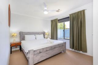 Singleton Impressions - 7