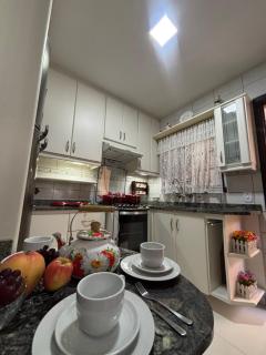 Casa Aconchegante Com Banheira Churrasqueira Ótima Localização - Curitiba - 6