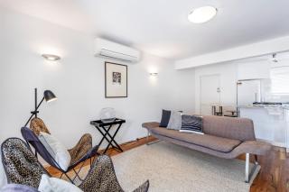 Cottesloe Seadragon Apartment - 4
