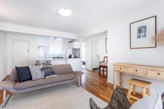 Cottesloe Seadragon Apartment - 3
