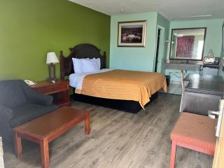 Travelers inn - 9