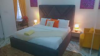 3Bed Profssnal & Family Friendly with Swimming pool, Work Stns, PS5, Gym & near Beaches - Lagos - 1