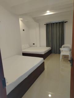 Kandy Nivahana Heights Homestay - Kandy - 0