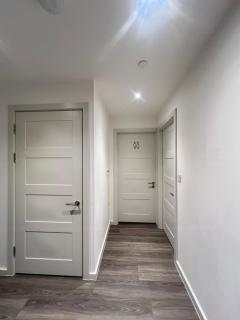 Cozy Luxxe Apartment Brentford - Brentford - 2