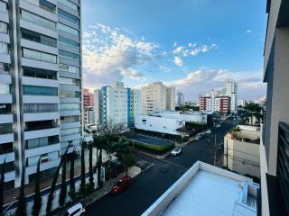 Loft moderno a 200 metros da Universidade Federal de Uberlândia - Uberlândia - 0
