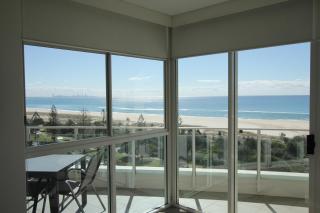 Kirra Surf Apartments - Gold Coast - 3