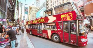 2 Stops to Manhattan, 3 Bedrooms Apt in LIC ! - - 9
