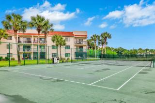 Third Floor Condo with Shared Pool, Free WiFi, Central AC, & Shared Tennis - 5
